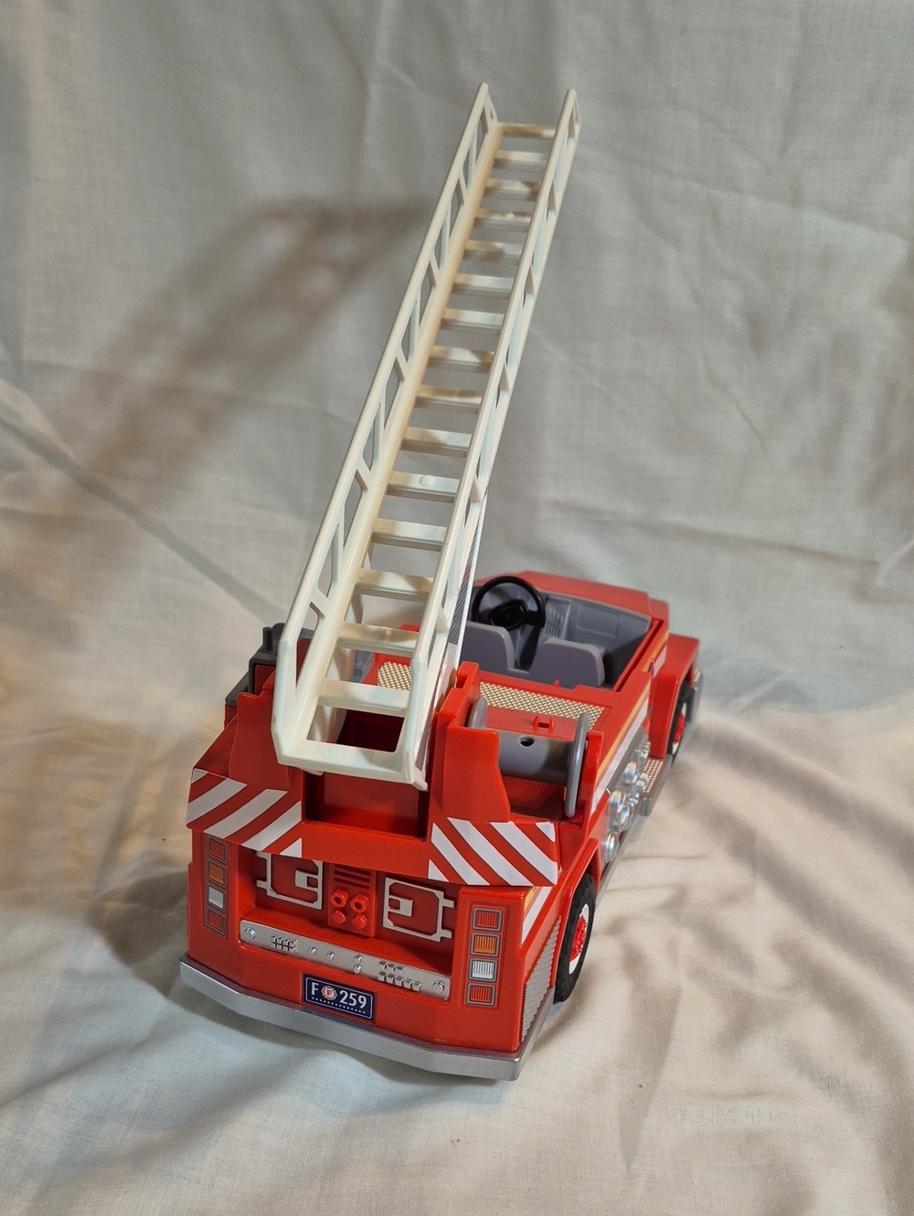 Three Playmobile Rescue Vehicles - Picture 5 of 12